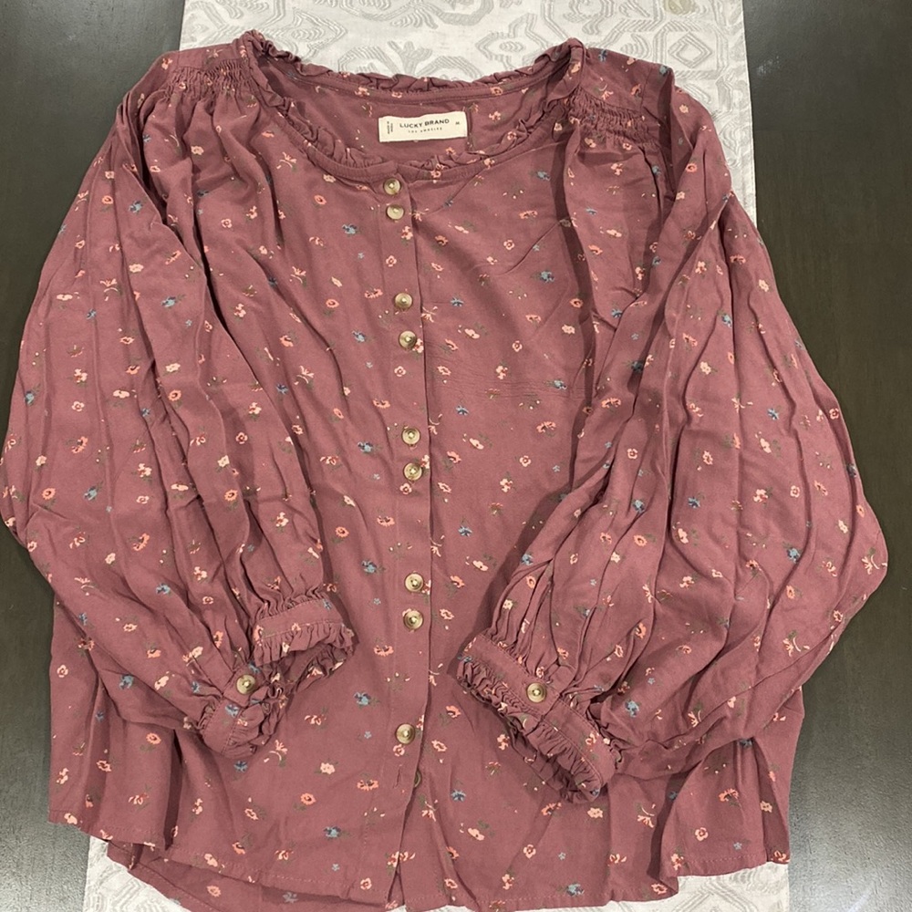 Offers👍🏼LUCKY BRAND flowy top